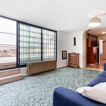 Ponte Di Rialto Penthouse With Panoramic Terrace Lägenhet Venedig Exteriör bild