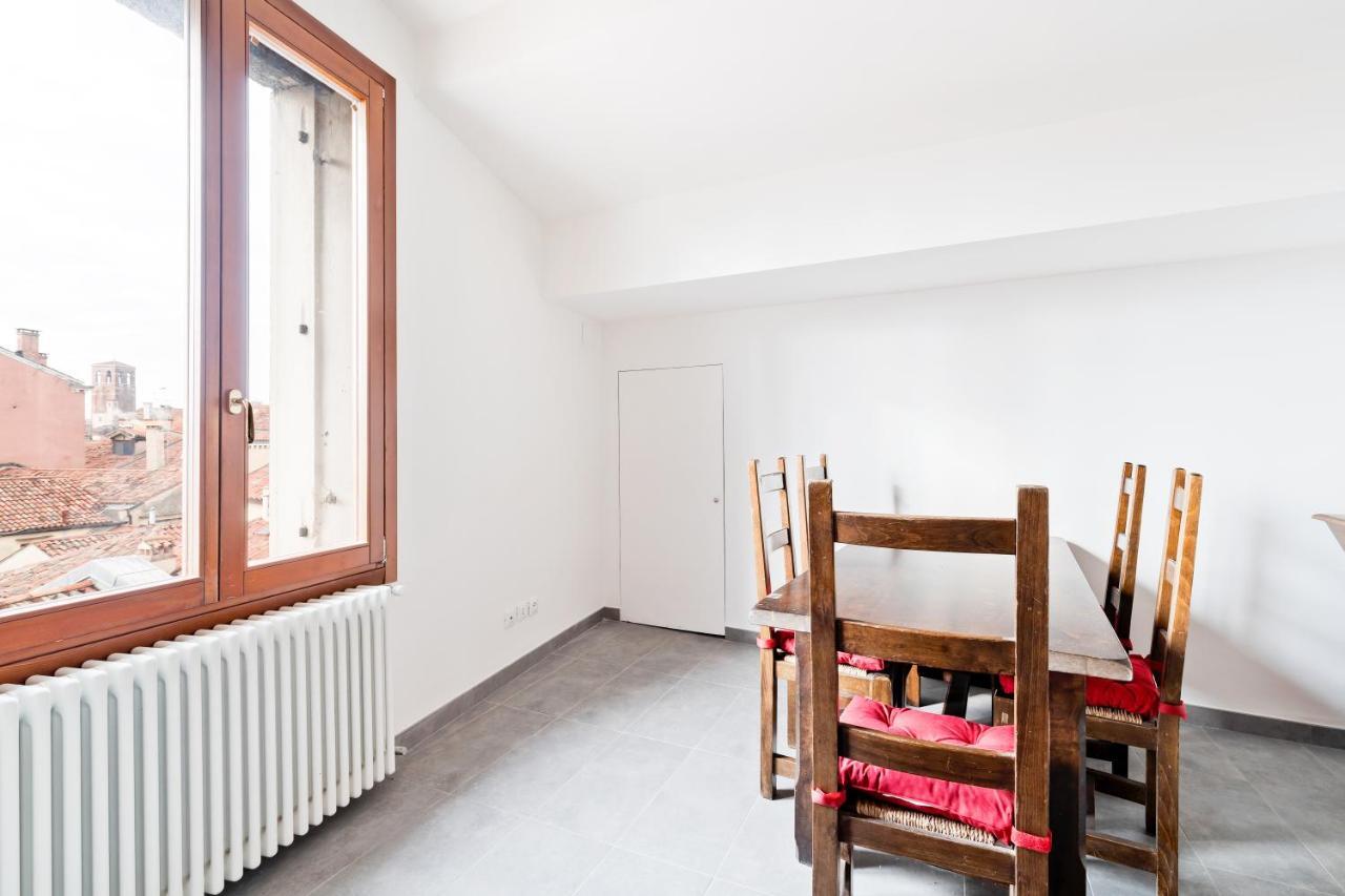 Ponte Di Rialto Penthouse With Panoramic Terrace Lägenhet Venedig Exteriör bild
