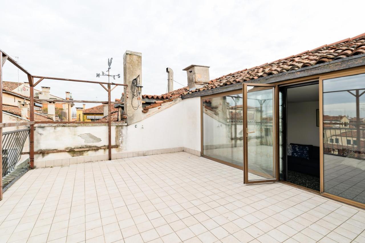 Ponte Di Rialto Penthouse With Panoramic Terrace Lägenhet Venedig Exteriör bild